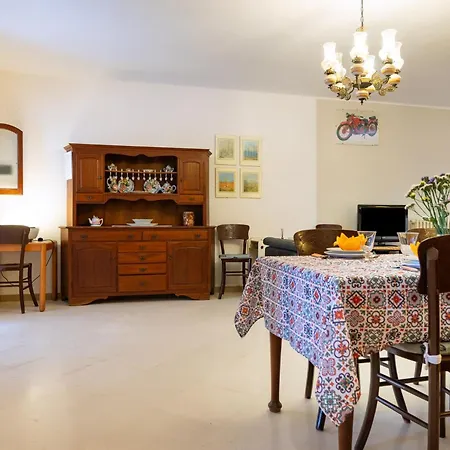 Casa Delle Zagare, Borgo Del Mirto
